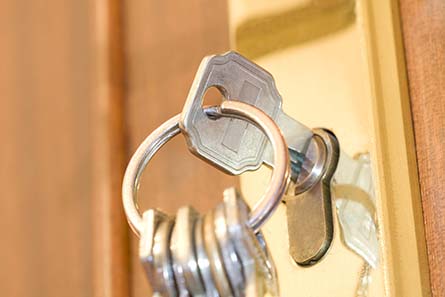 Residential locksmith service